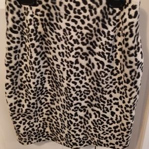 Skirt Above Knee XS